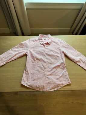 LL Bean Women Pink White Seersucker Stripe Top Button Up Beach Size Small